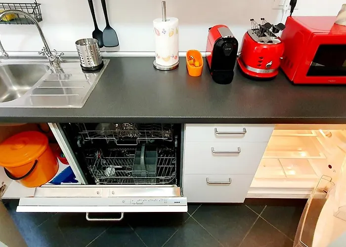 Apartment Casa Scirocco - Vicinissima A Stazione Principe, Museo Del Mare E Acquario